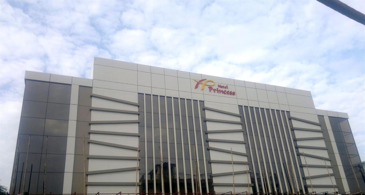 Hotel Princess Ankleshwar Exteriér fotografie
